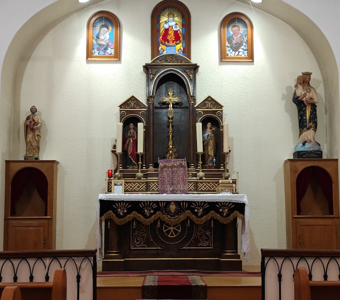 Chapelle à Issoire pour messe catholique traditionnelle